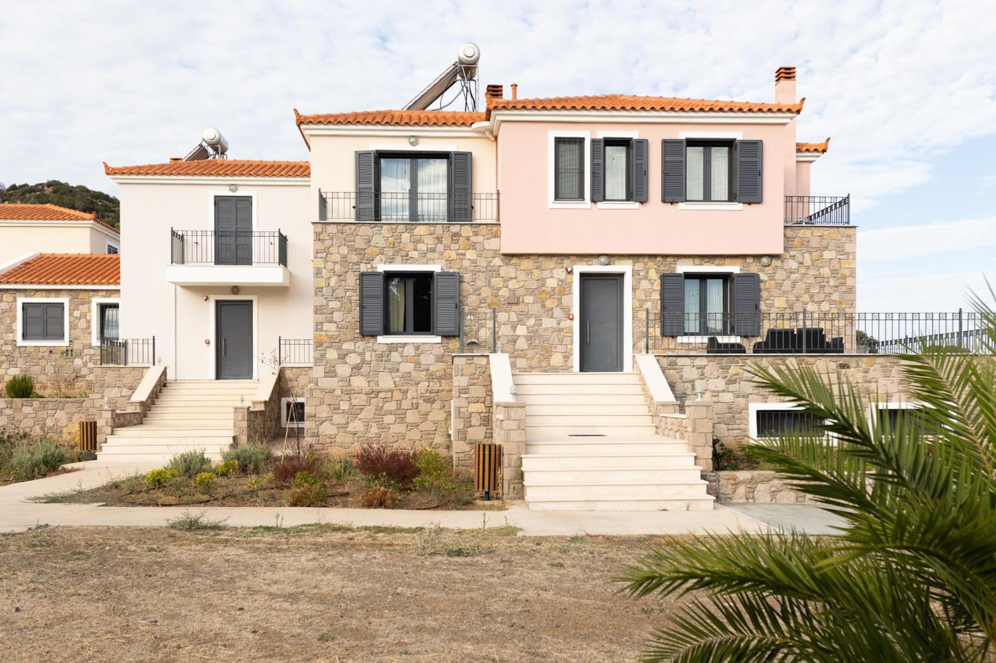 Lampetos Houses Molyvos Митимна Экстерьер фото